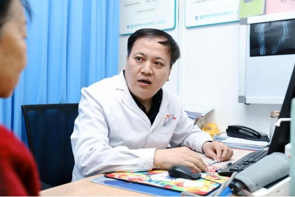冬春交替，带状疱疹来袭！50岁以上人群如何防范？  第2张
