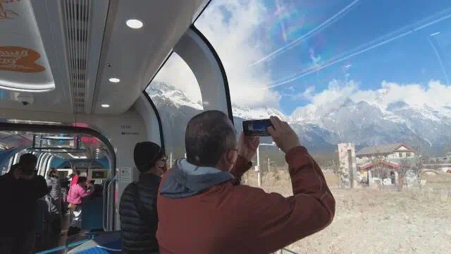 你想象过从高空俯瞰丽江的美景吗？低空直升机体验震撼来袭  第3张