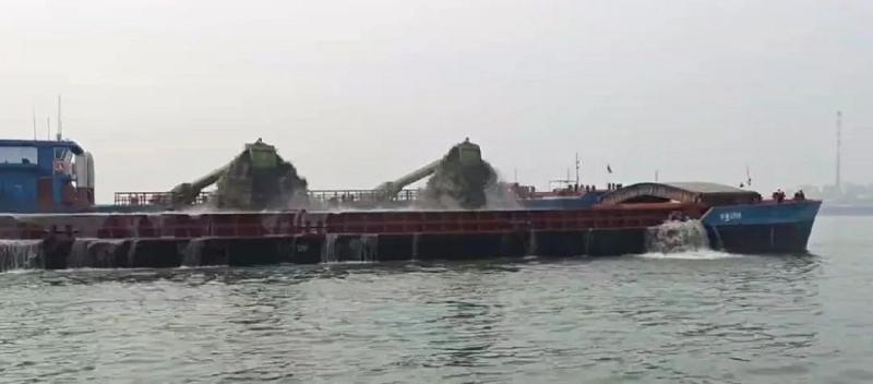 高资海轮锚地疏浚工程二期进展如何？66.6万吨泥沙已清理完成  第3张