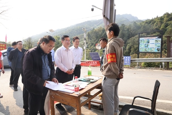 南宁市如何织密森林防灭火安全网，守护三月三与清明节的平安？  第2张