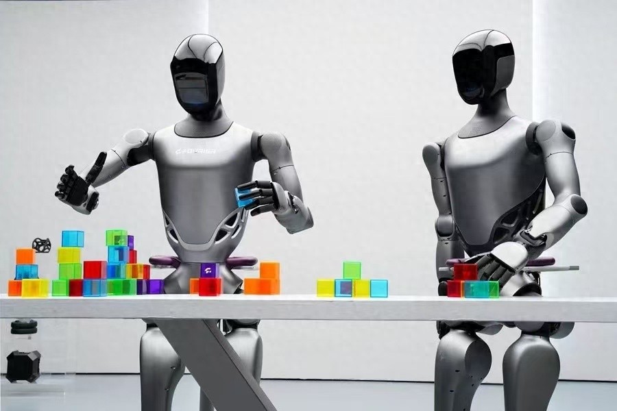 浦东新区如何引领2025人形机器人量产元年？揭秘具身智能的黄金赛道