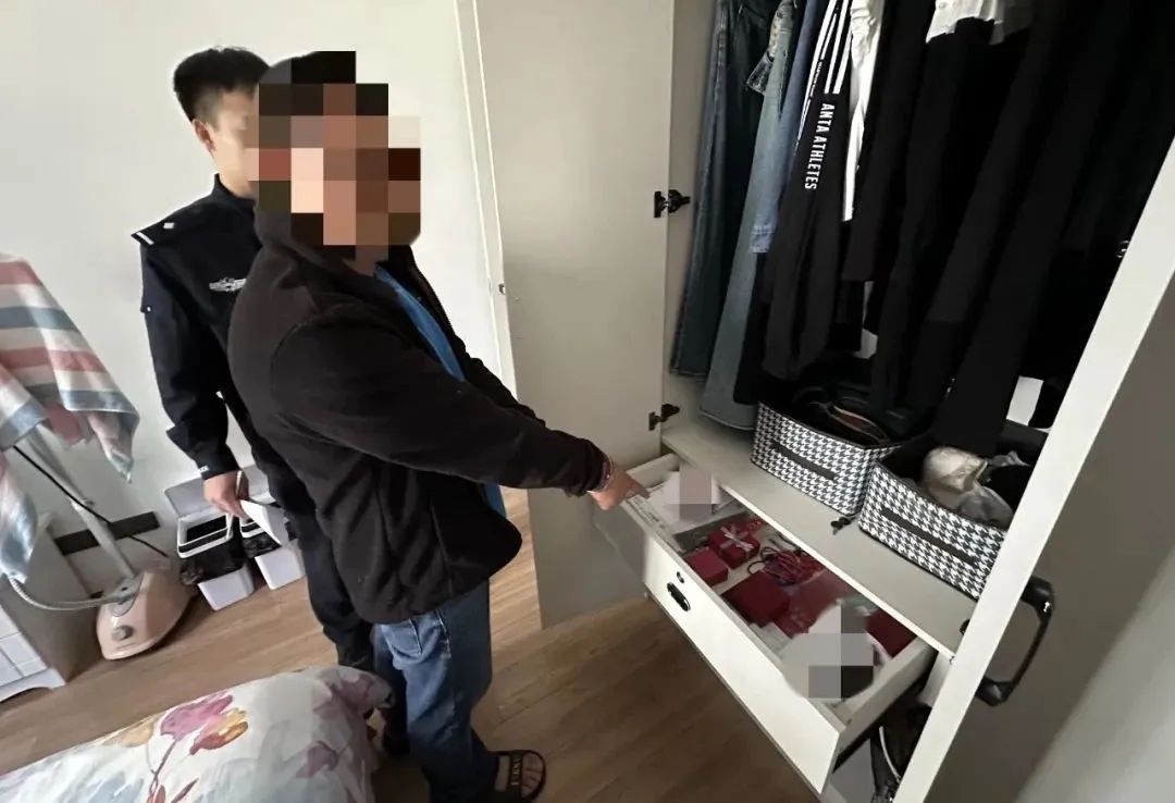 装修工人竟趁工作之便盗走雇主 3 条黄金项链？简直不讲武德  第3张