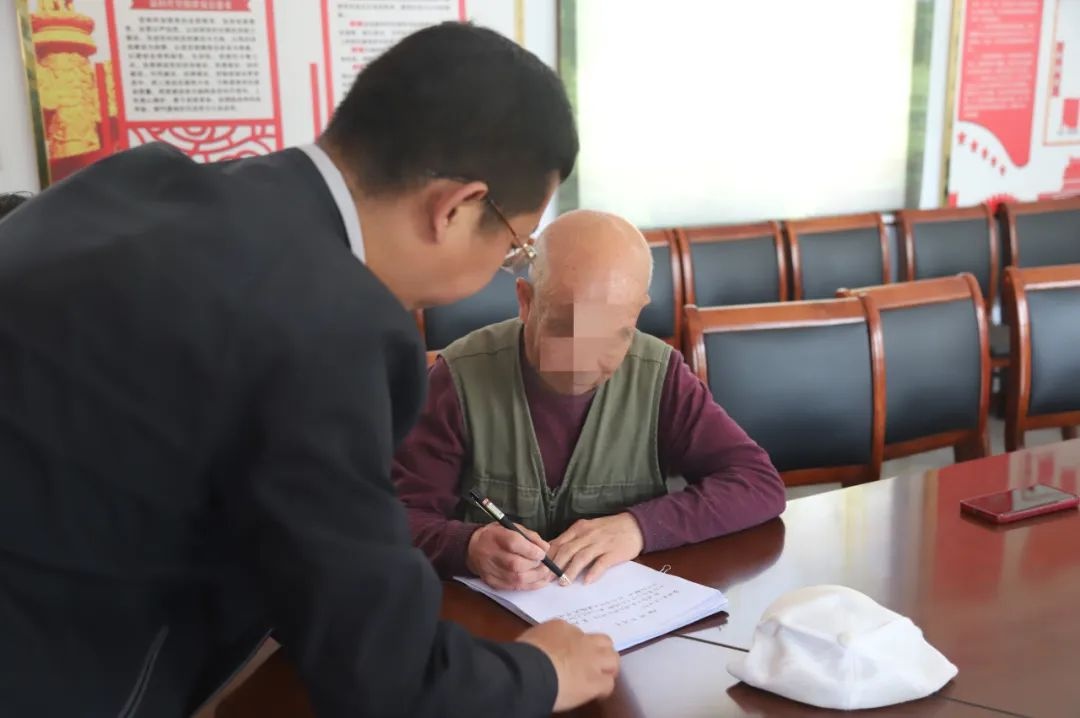 土地纠纷闹多年？翼城法院法官田间调解化解矛盾！咋做到的？  第4张
