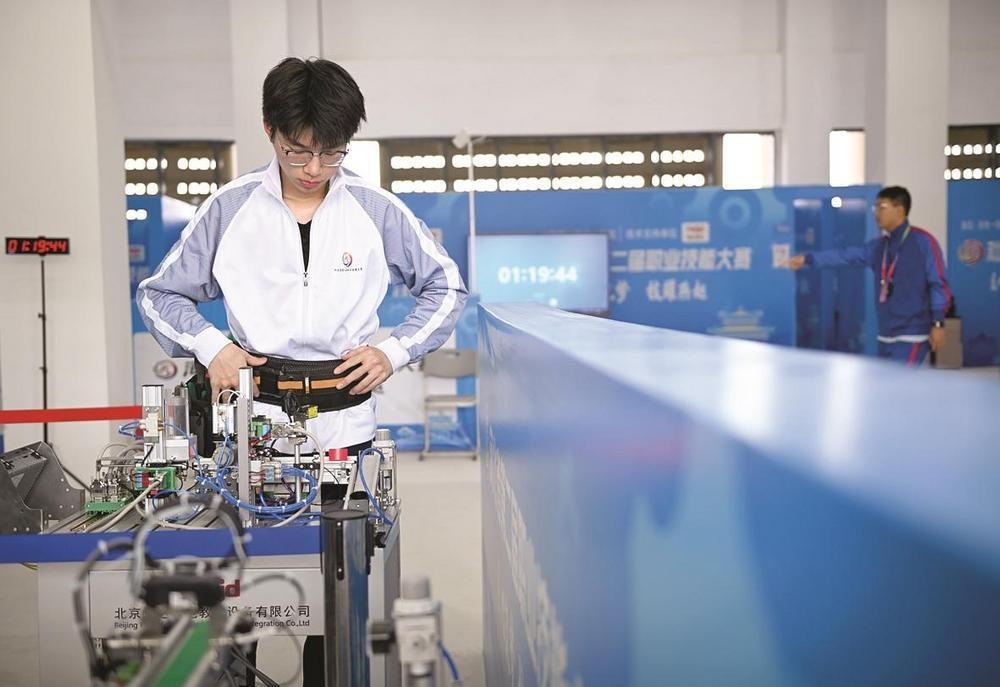 4月27日河北这场大赛进入白热化，工业机器人凭啥成核心力量？  第2张
