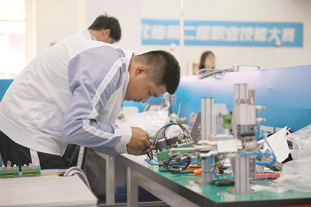 4月27日河北这场大赛进入白热化，工业机器人凭啥成核心力量？  第3张