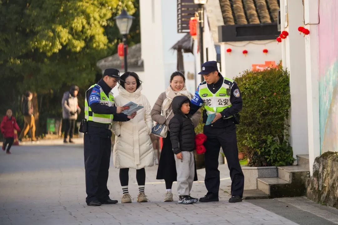 1999年11月出生的他，竟成了展茅派出所民警？背后故事惊人  第3张