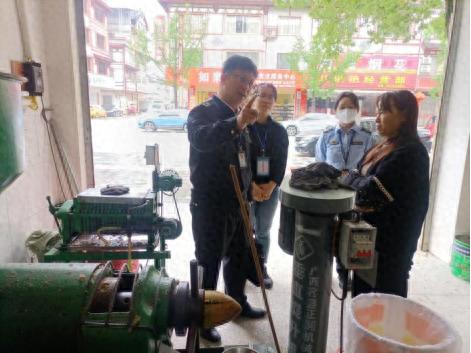 农村假冒伪劣食品专项整治！问题榨油小作坊为何如此猖獗？
