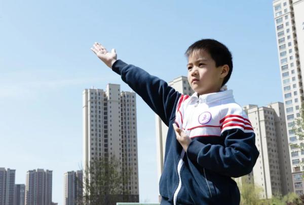 烟台高新区崇文小学举办戚家拳展示比赛，孩子们的精彩表现有多震撼？  第4张