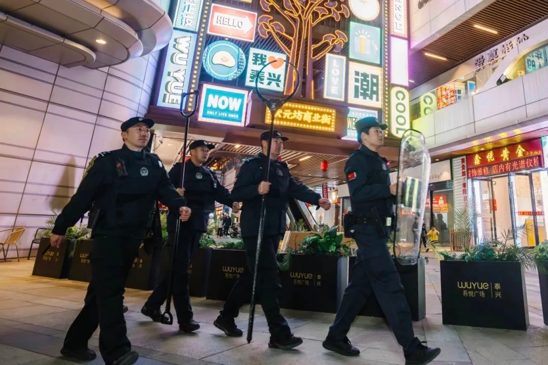 2025年春节，泰州公安如何守护万家灯火？揭秘他们的坚守与奉献  第7张