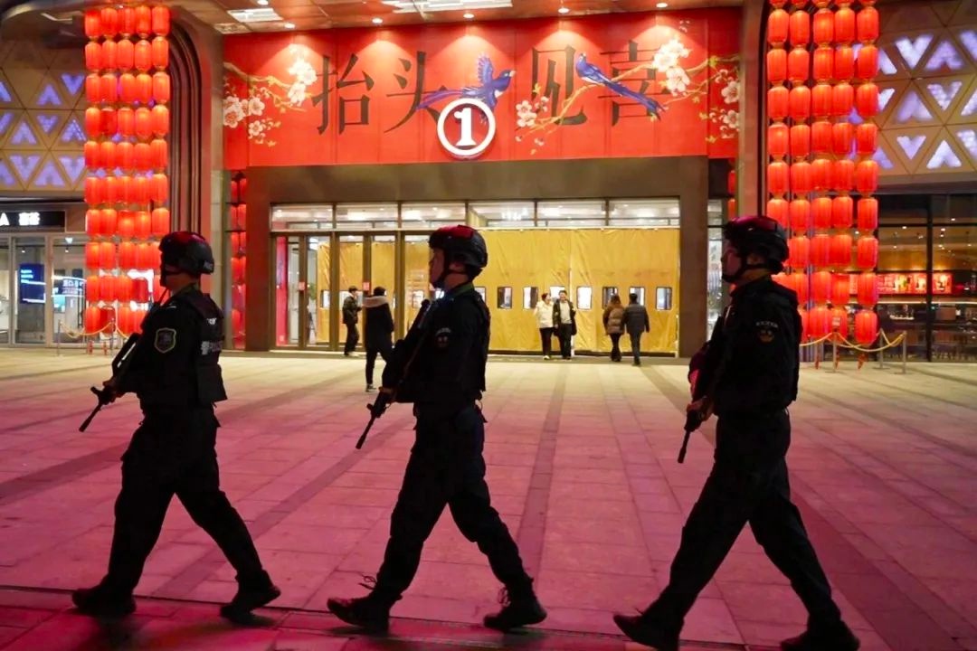 2025年春节，泰州公安如何守护万家灯火？揭秘他们的坚守与奉献  第8张