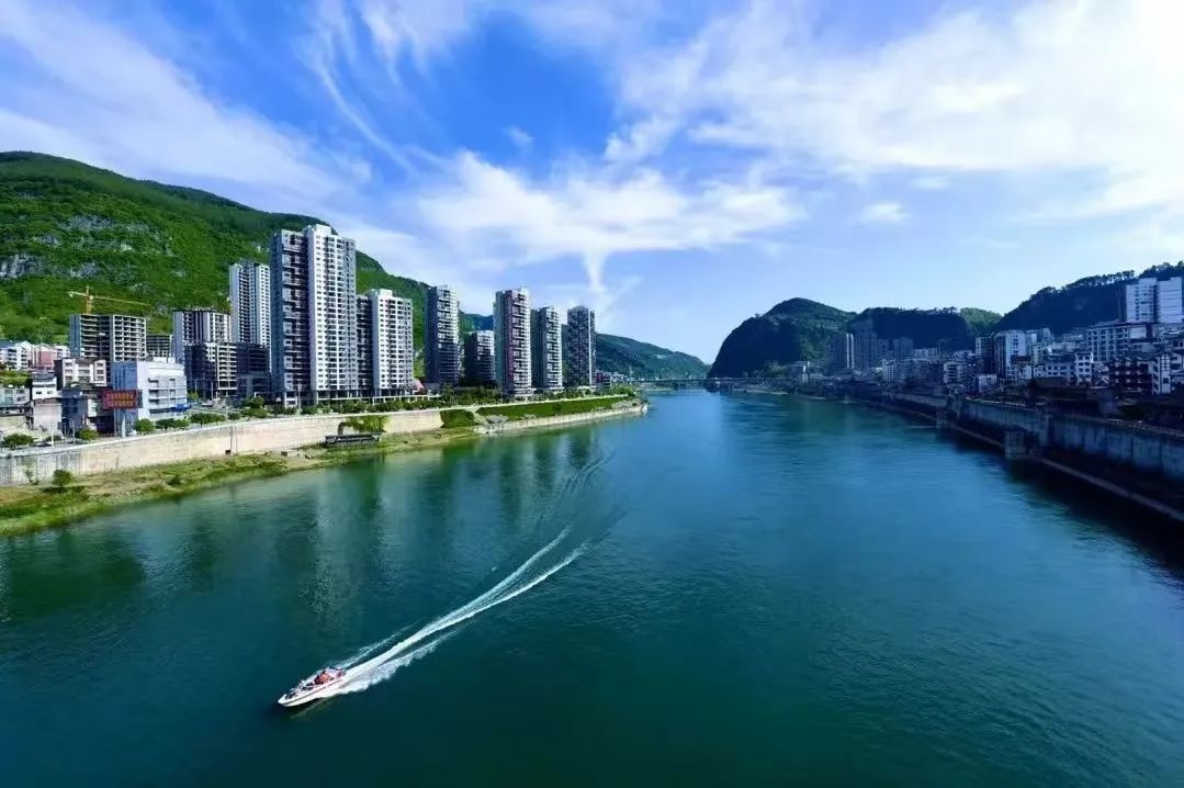 春节万家灯火时，谁在寒风中守护城市的洁净？致敬这些默默无闻的英雄  第6张