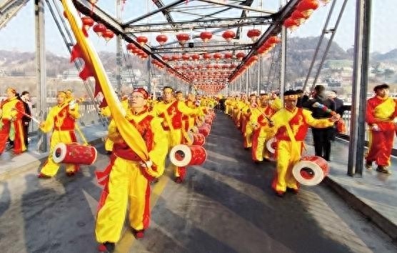 兰州太平鼓表演超震撼！你看了吗？