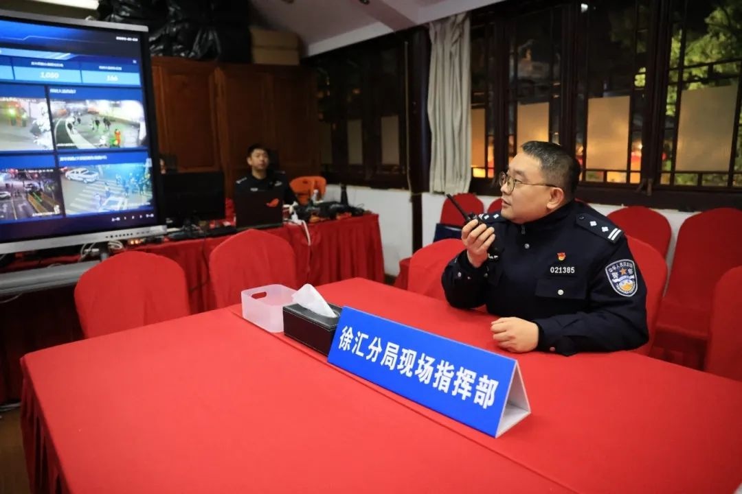 蛇年新春，徐汇警方如何保障龙华古寺客流量安全?!  第3张