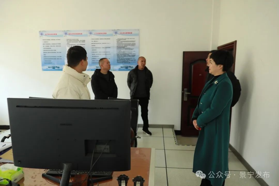 县长慰问春节值守人员背后：有何深意? 致敬坚守者!  第1张