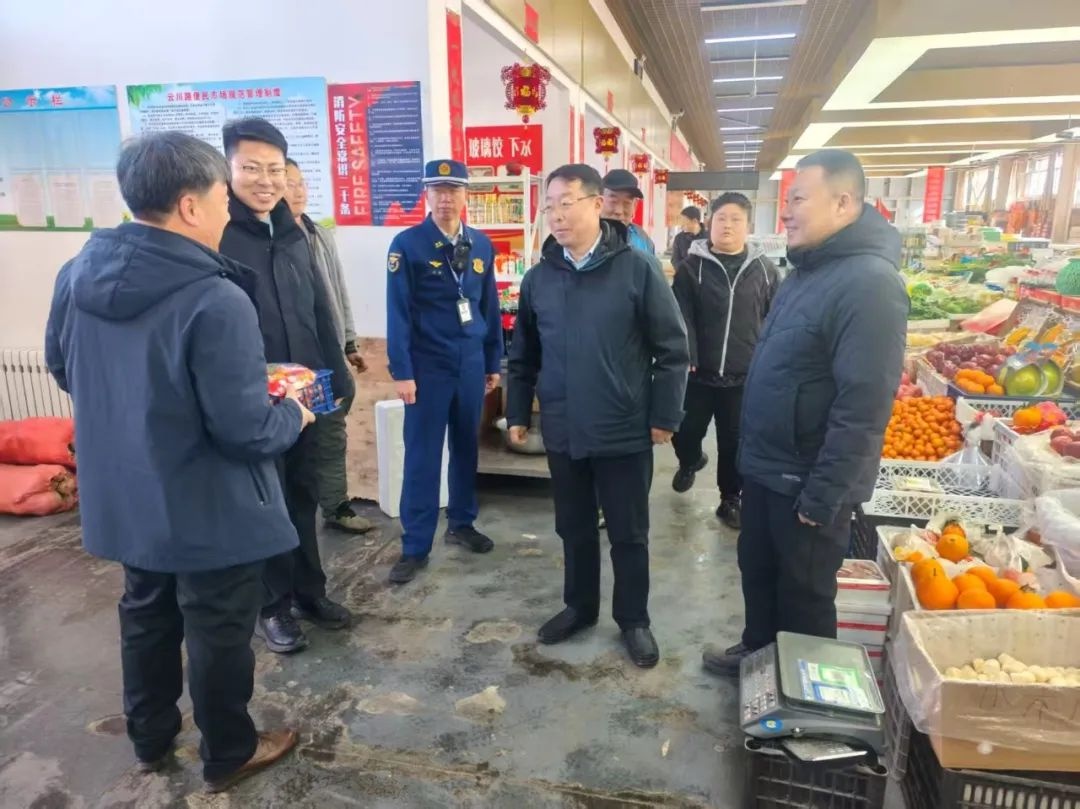 全县闻雪而动！县委领导带头检查，你知道有多拼吗!  第2张