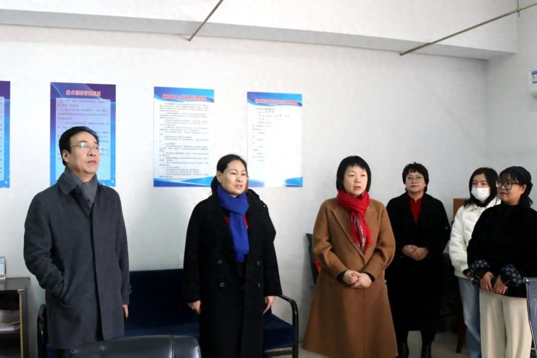 大年初一毋晓维慰问融媒体工作者：背后有何深意?