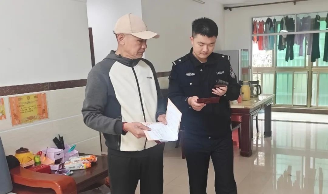 昌江公安民辅警本命年坚守岗位：蛇力满格？  第3张