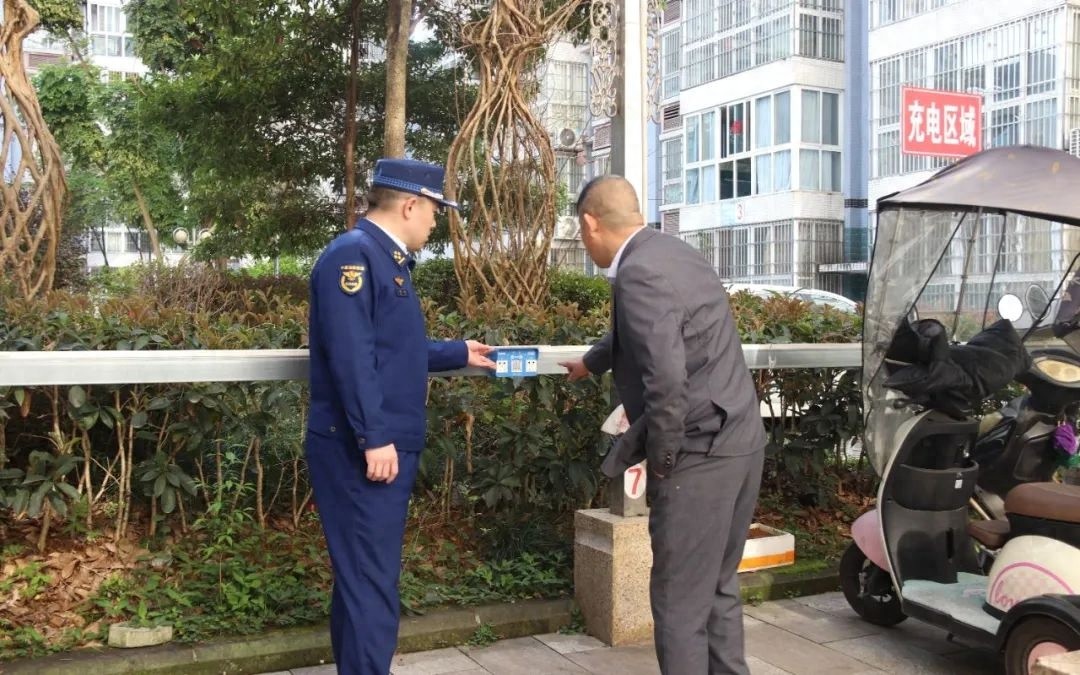 名山区消防大队守护安全!电动自行车专项整治做了啥?
