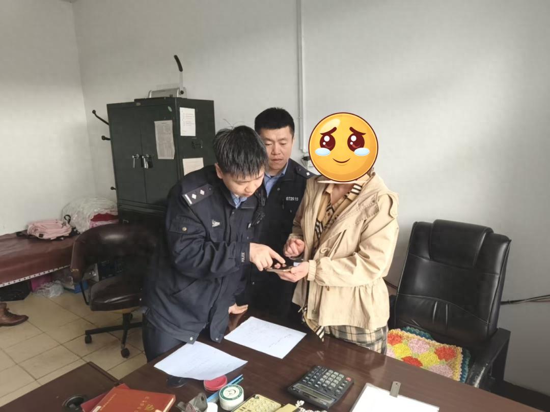 星辰月下藏感动，警营故事闪蓝光？龙警专栏等你来探