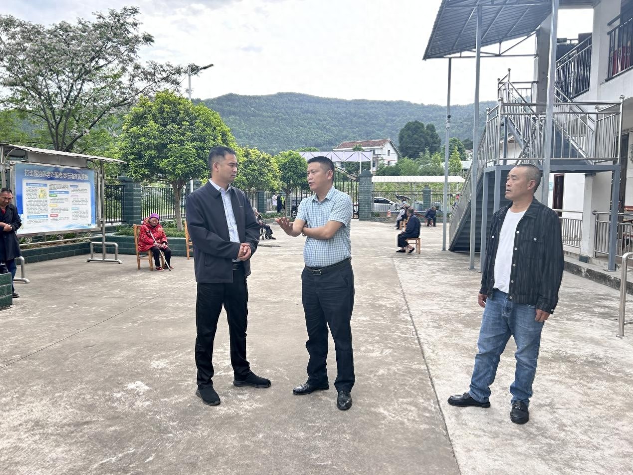 4月28日副区长带队检查养老服务站，安全工作究竟多重要？