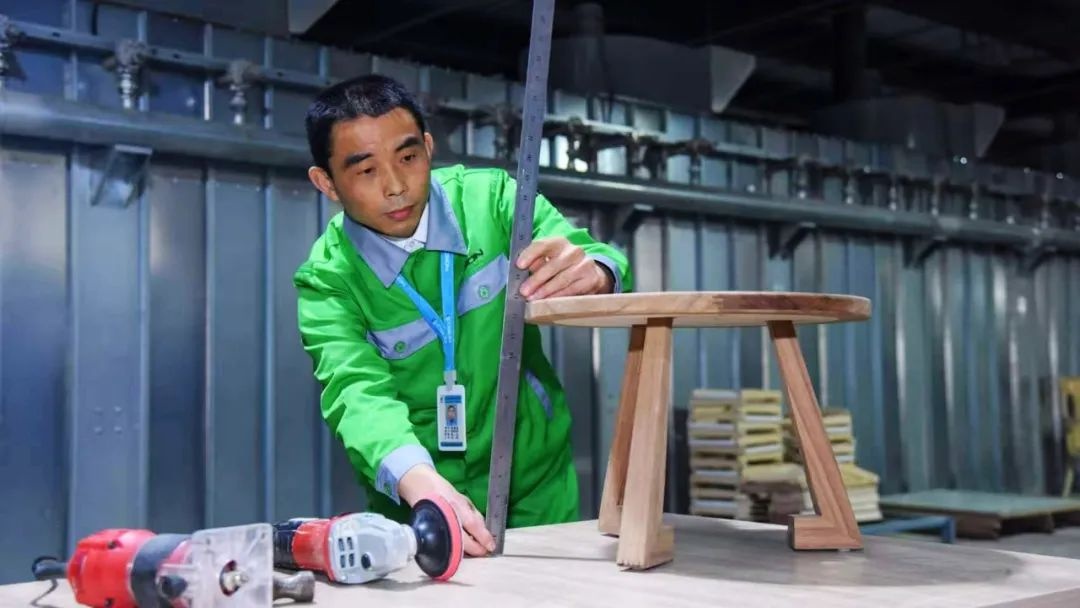 29年扎根车间手握4项专利！他从学徒到标杆的秘诀是？  第2张