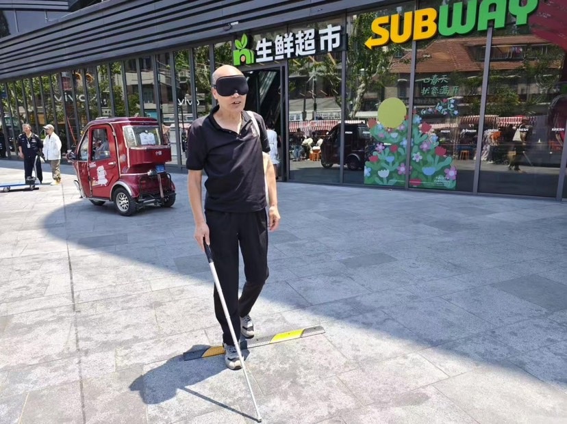 五一前夕上海这集市超火！便民健康科技公益齐聚，你去过吗？  第3张