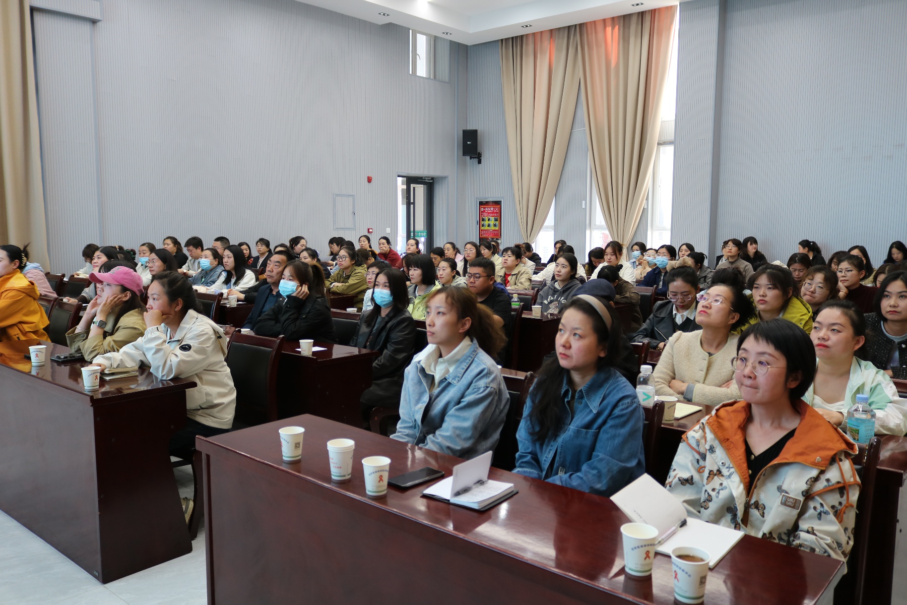 第114个5・12国际护士节！这场心理讲座如何缓解护士压力？  第3张