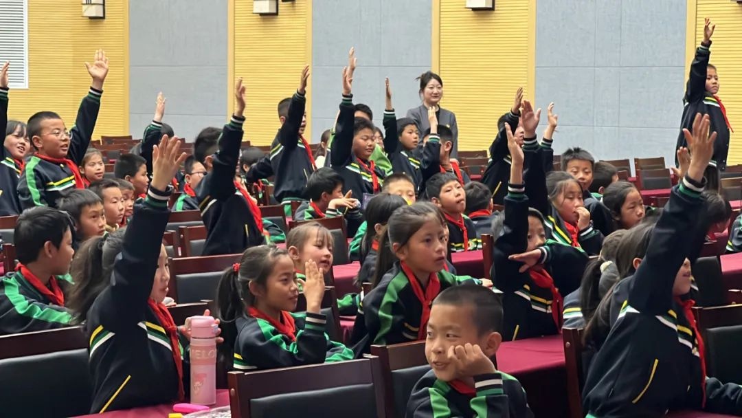 4月27日这场科普讲座有多震撼？150名学生及40万观众共赴珠峰探险之旅  第2张