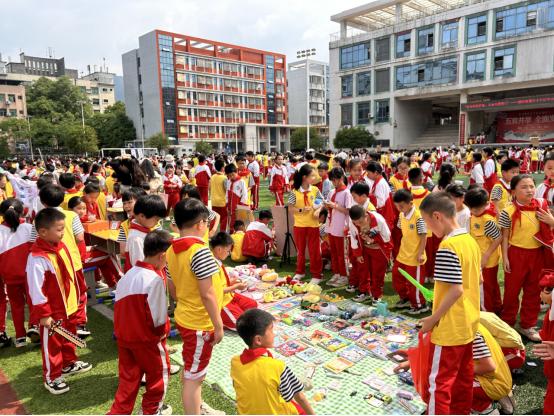 4月28日郴州市第六十七完全小学爱心义卖！劳动如何创造价值？  第4张