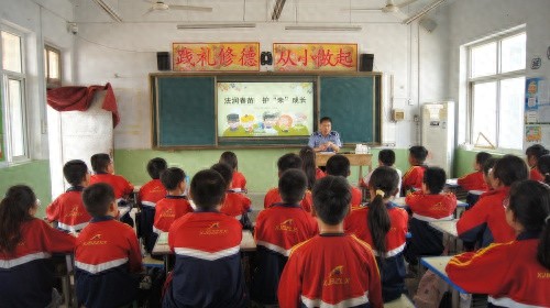 新绛县司法局多所司法所开展法治副校长进校园行动！这效果惊人？