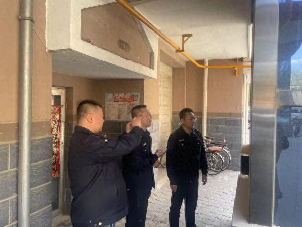 五一假期前鞍山道市场监督管理所对电梯安全检查有多严格？你知道吗