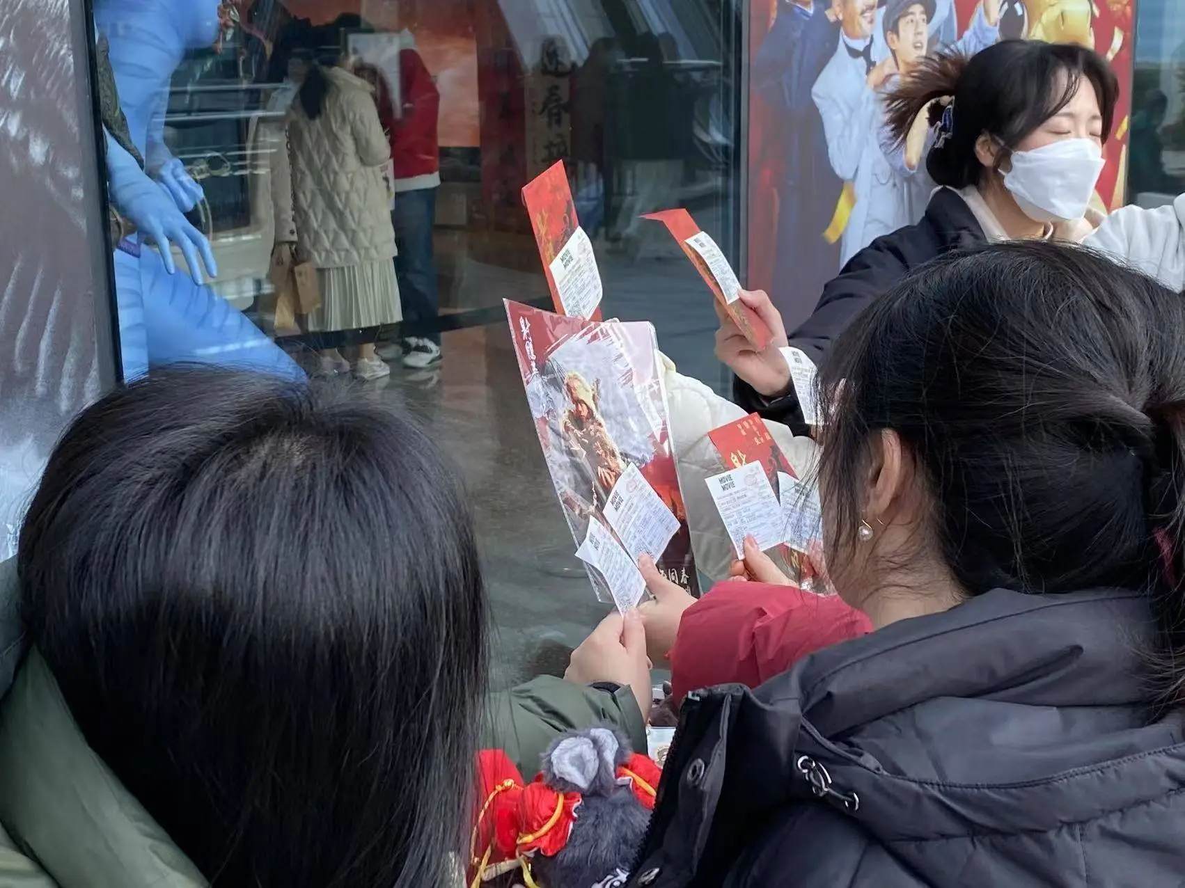 大年初一影院人气爆棚! 上海影院花式吸引观众?  第3张