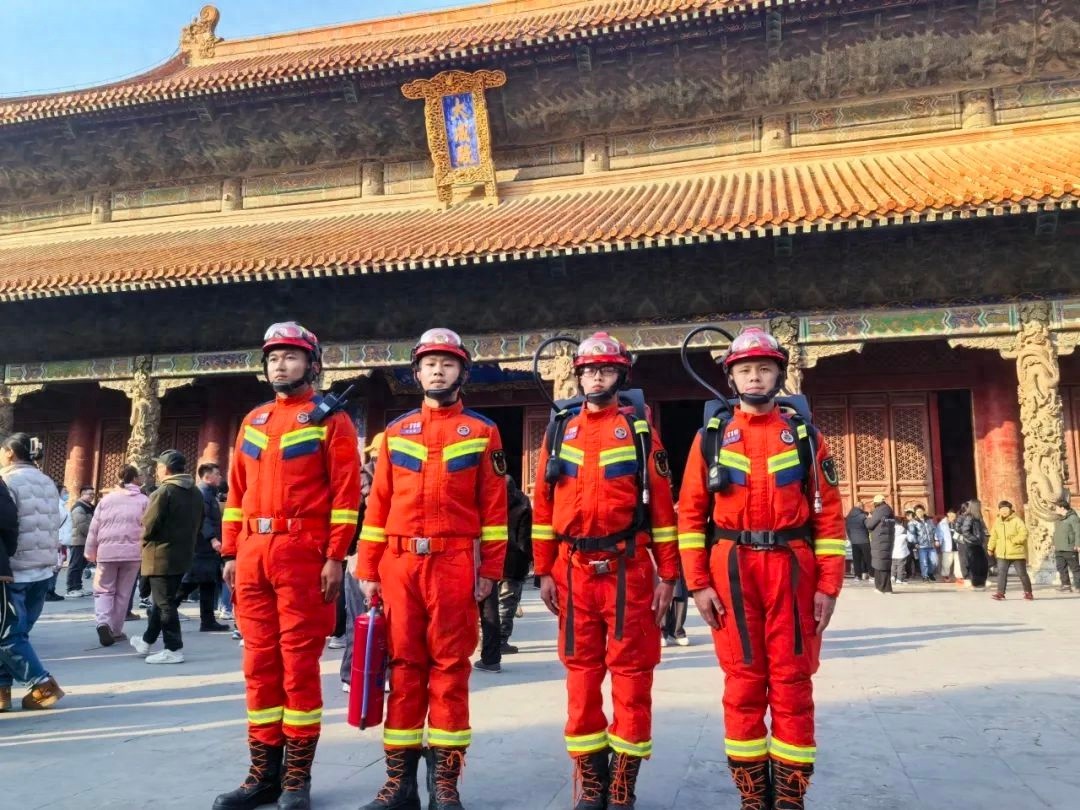 春节期间济宁消防如何确保平安祥和？揭秘前置执勤的惊人力量  第1张