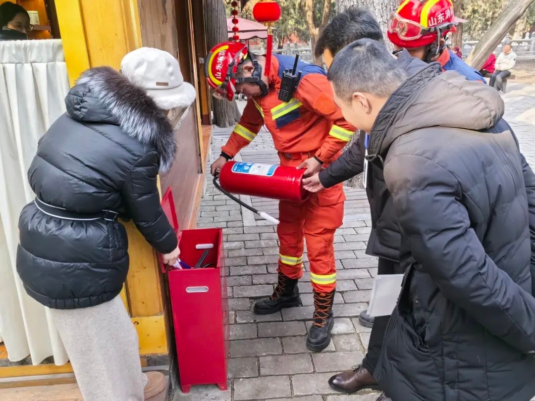 春节期间济宁消防如何确保平安祥和？揭秘前置执勤的惊人力量  第10张