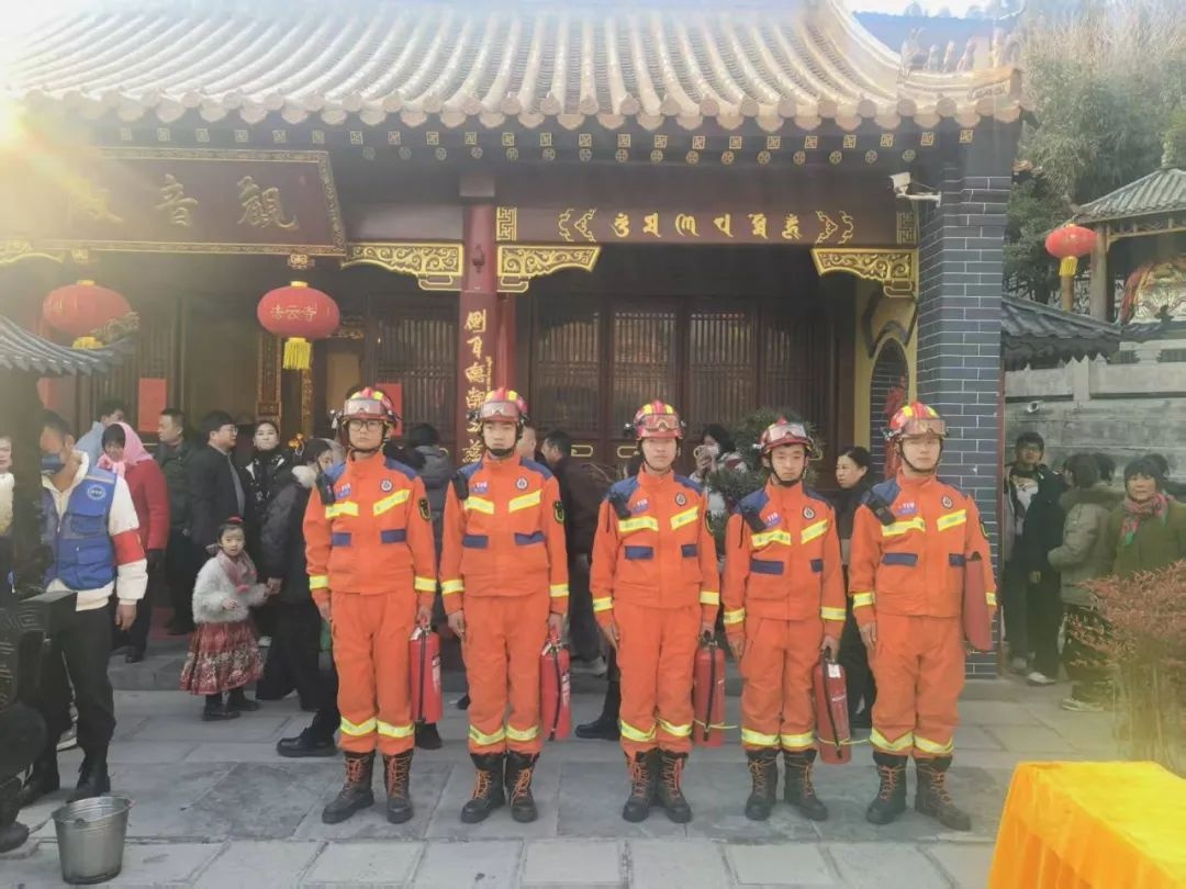 春节期间济宁消防如何确保平安祥和？揭秘前置执勤的惊人力量  第11张