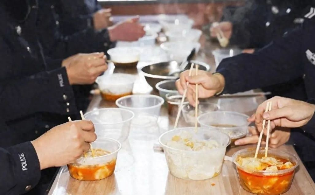 新春佳节阖家团圆，龙江公安不能归家背后的坚守为哪般?  第1张
