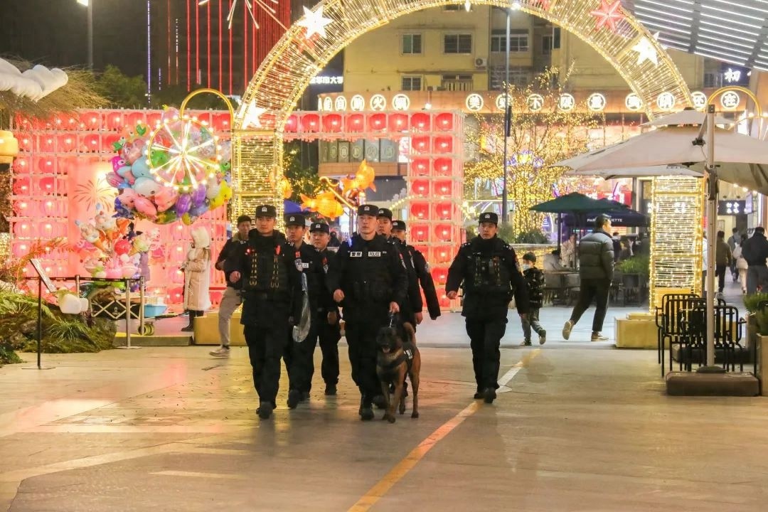 大年初二女婿未归？警察女婿的心里话听哭了  第1张