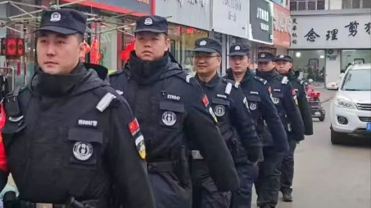 大年初一，区长张俊杰为何亲自走访这些地方？背后原因让人暖心  第3张