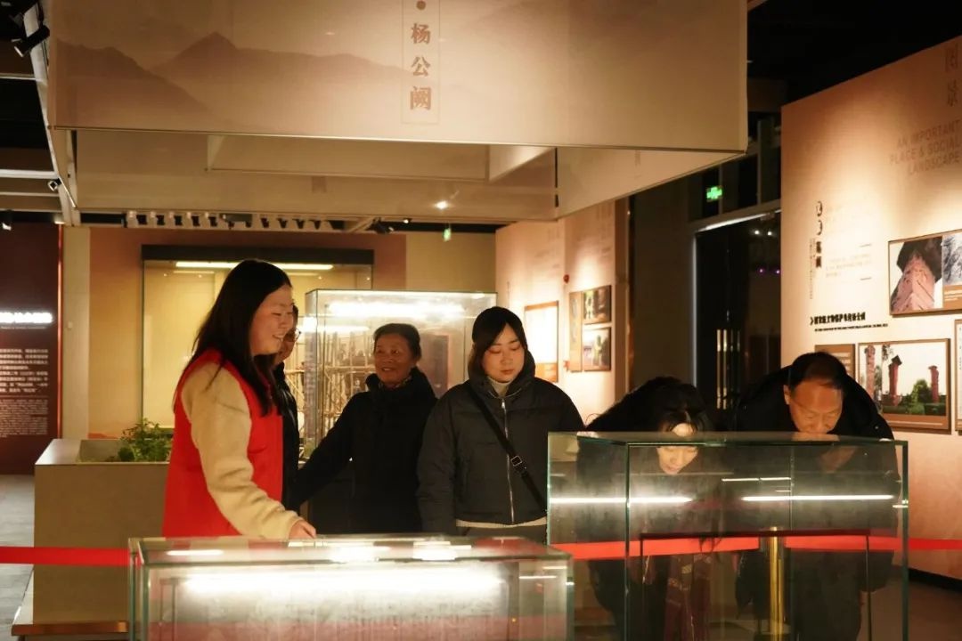 春节万家团圆时，谁在默默守护我们的平安？揭秘警色依旧的坚守故事  第12张