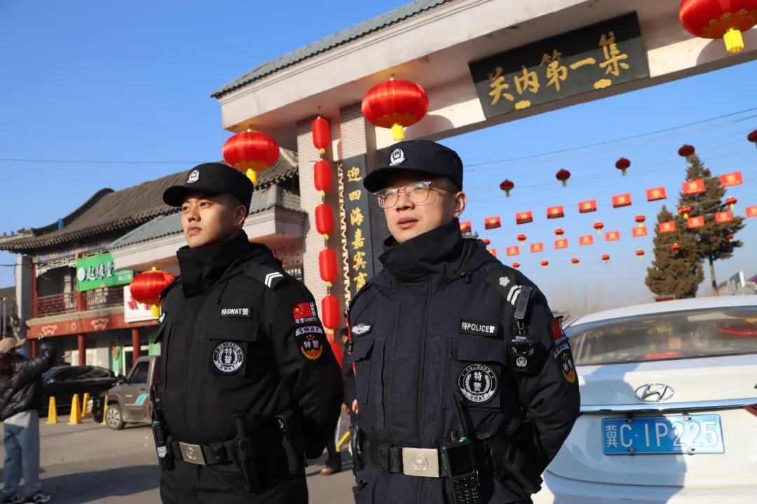 北戴河区牛头崖大集热闹非凡!民警逢集必赶背后藏着啥秘密?  第4张