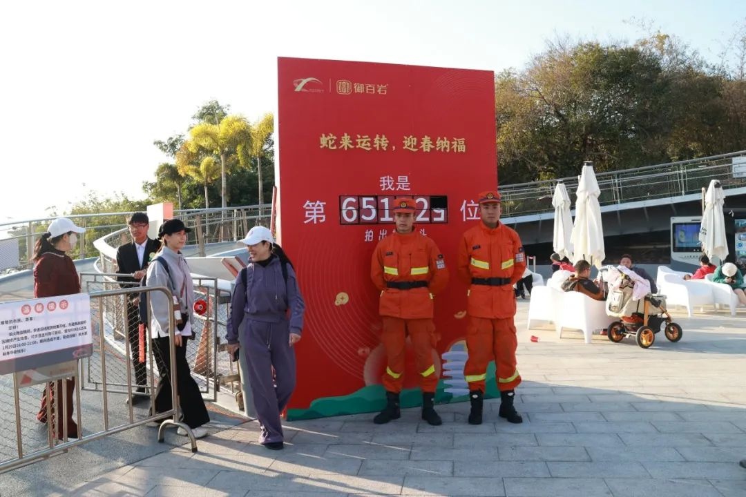 2025年海峡两岸春节焰火晚会背后，谁在默默守护安宁？原来是他们  第4张