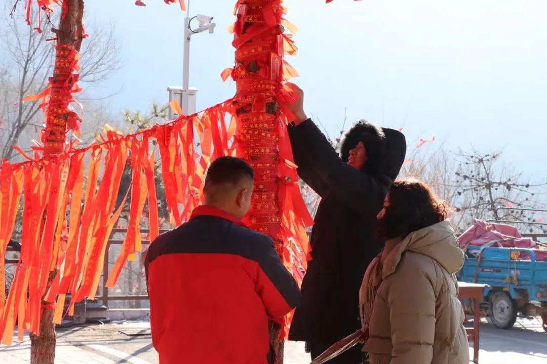 春节旅游高峰期，五台山服务不打折?快来体验独特年味儿!  第3张