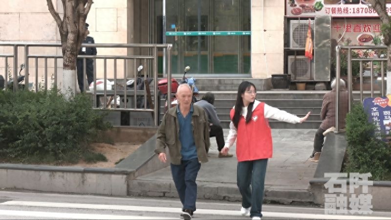 共青团石阡县委组织志愿者开展文明交通志愿服务活动？意义重大