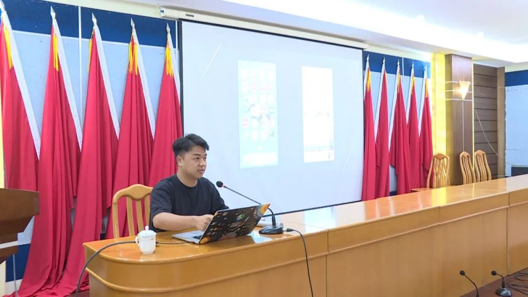 4月27日惠东县融媒体中心活动，专业导师授课都讲了啥？  第2张