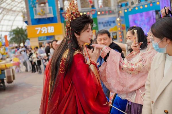五一天津欢乐谷嗨玩开启！近百场演艺+烟花秀，你还不冲？  第5张