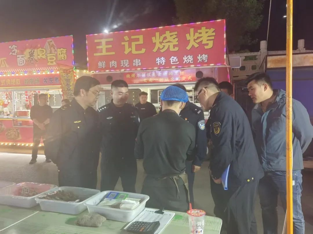 4月28日晚诸城多部门联合行动！夏季夜市假劣肉制品专项整治为哪般？  第4张