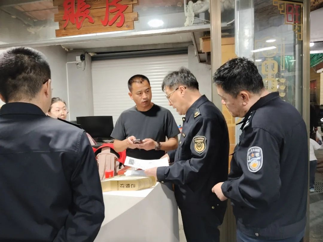 4月28日晚诸城多部门联合行动！夏季夜市假劣肉制品专项整治为哪般？  第6张
