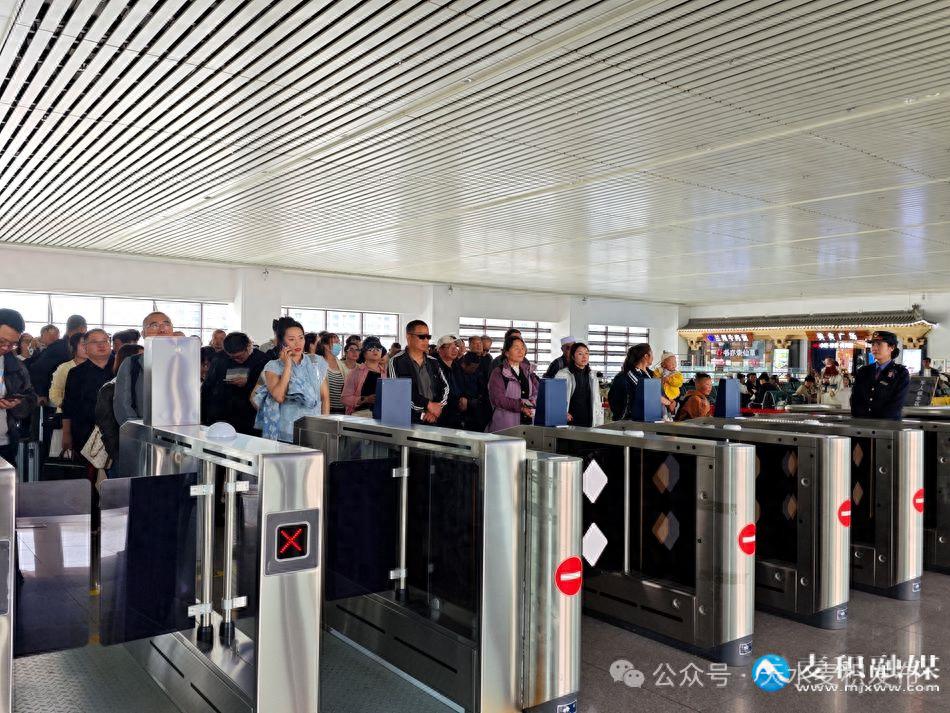 五一客流高峰来临，天水车站如何全力护航旅客假期出行？