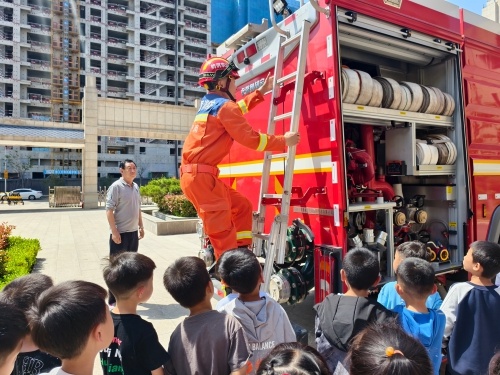 4月29日济南市多部门在智远小学开展的应急宣传队进基层行动，你了解吗？  第4张