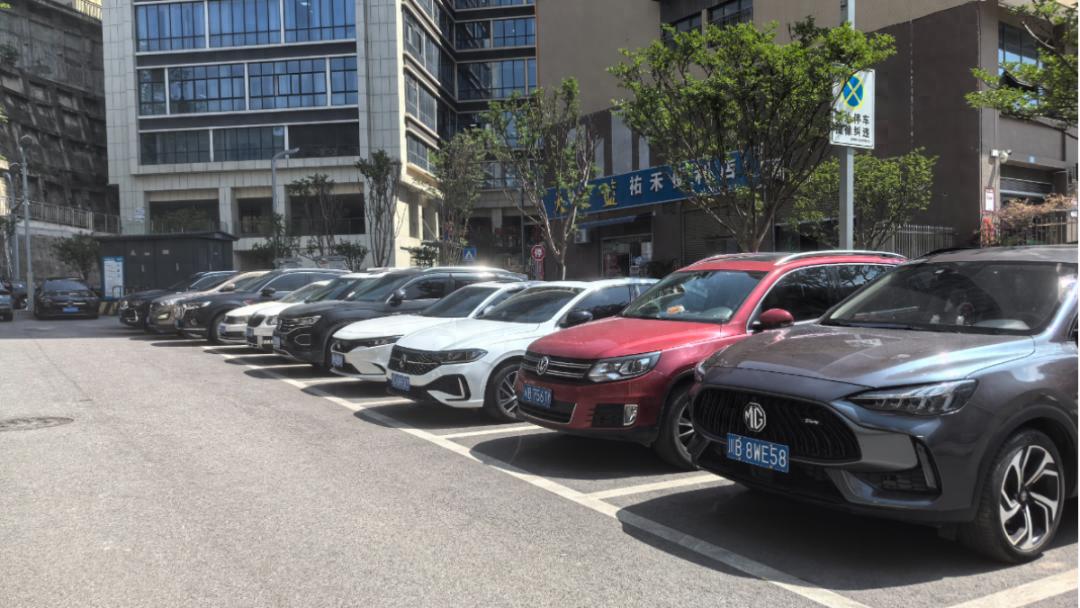 2025 年 5 月 1 日起盐亭法定节假日 91 个停车场免费停车？太赞了